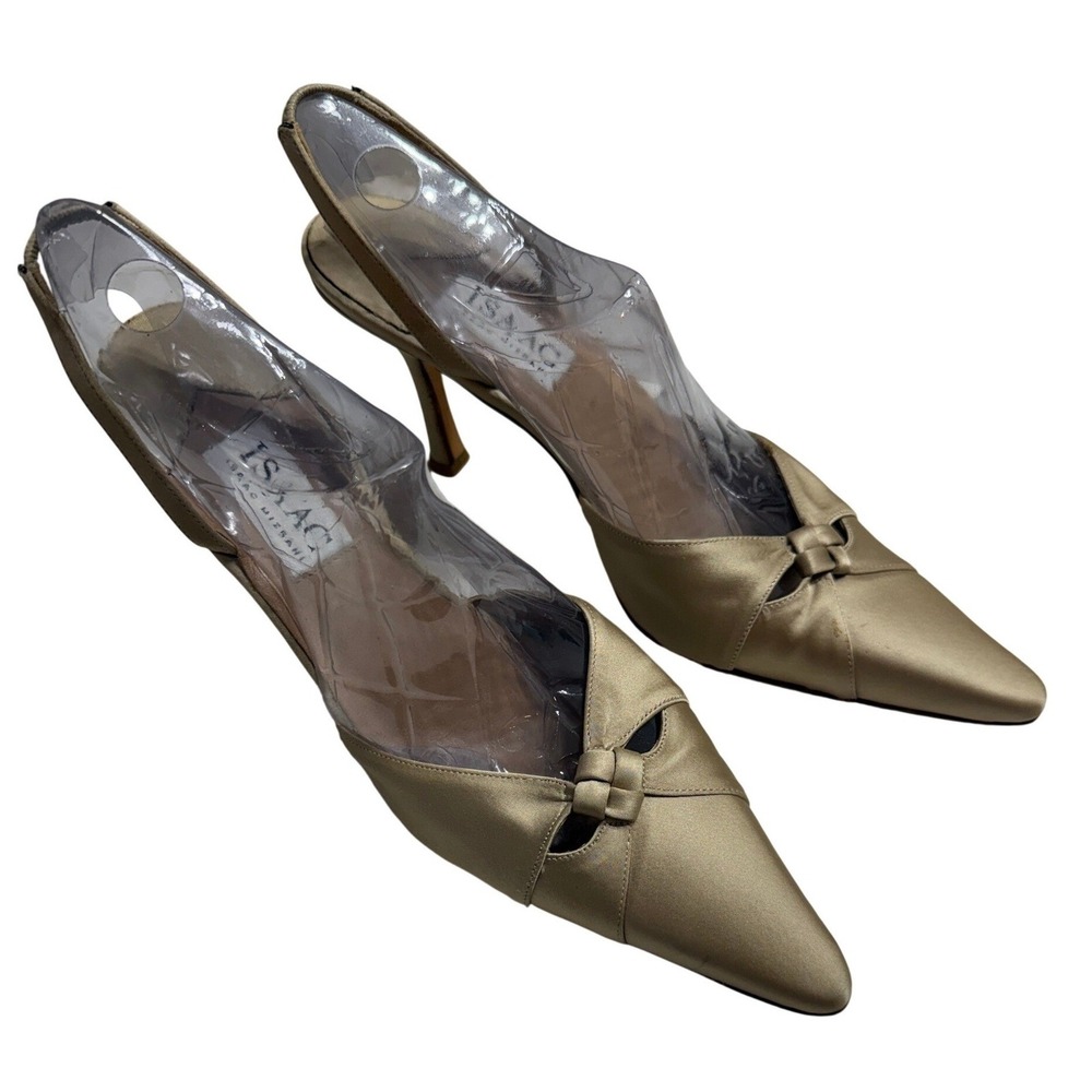 Isaac Mizrahi Slingback Heels Womens 8.5 B Gold Satin Pointed Toe Italy EUC LUX